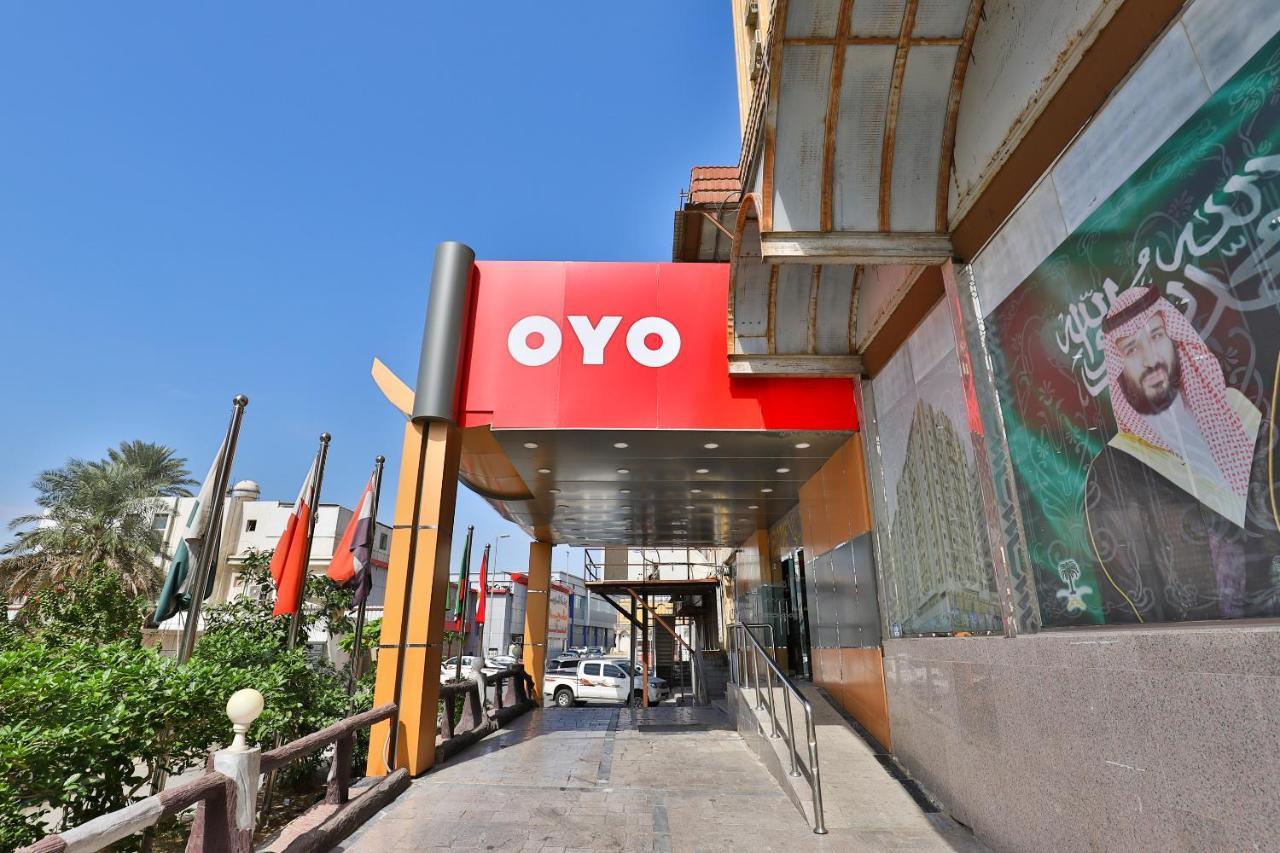 Отель Oyo 396 Alam Al Sala Al Kobra Towers Джедда Экстерьер фото