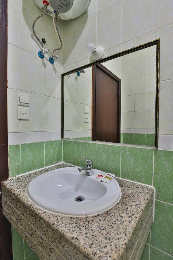 Отель Oyo 396 Alam Al Sala Al Kobra Towers Джедда Экстерьер фото